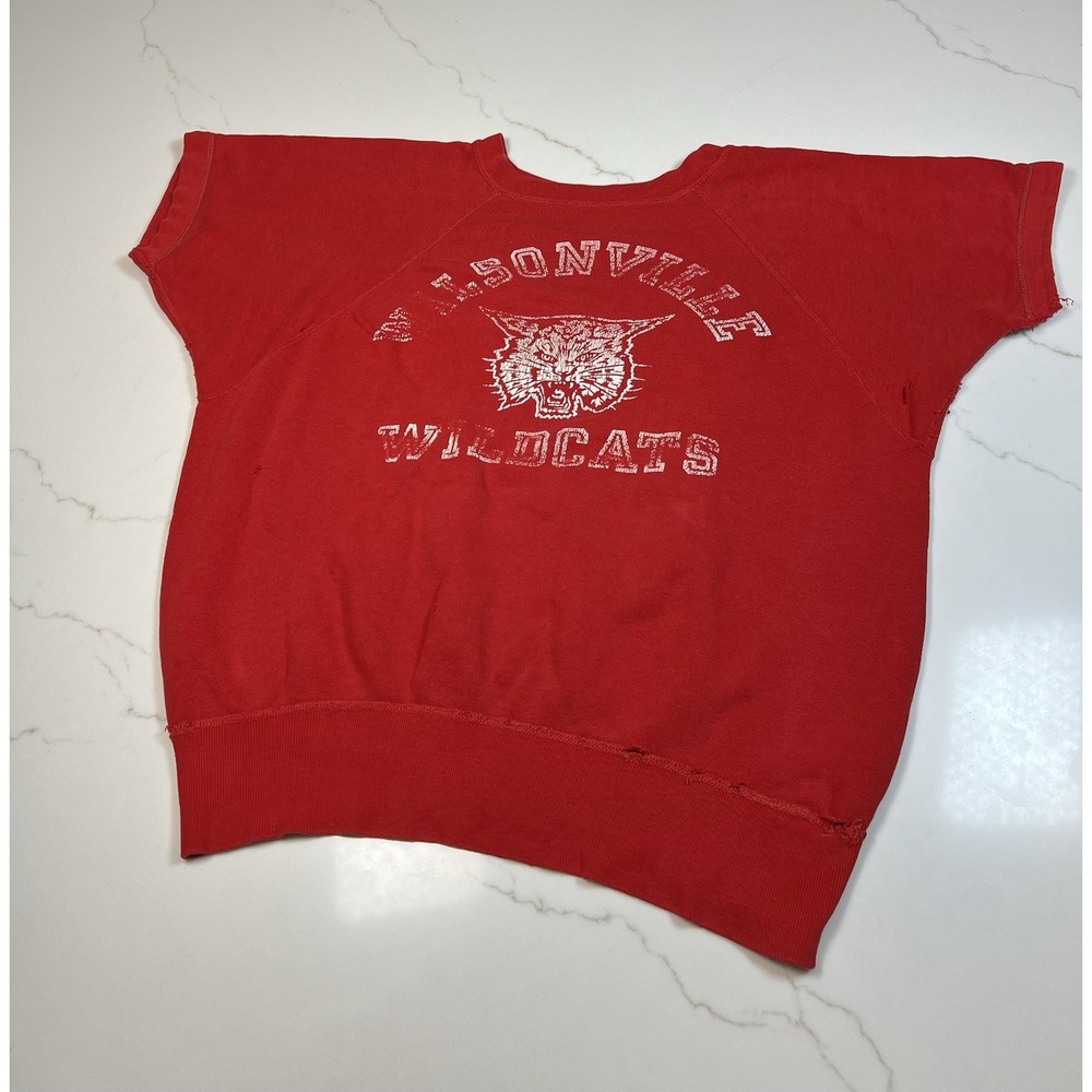 Vintage 50s 60s Red Wildcat Graphic Short Sleeve Sweatshirt